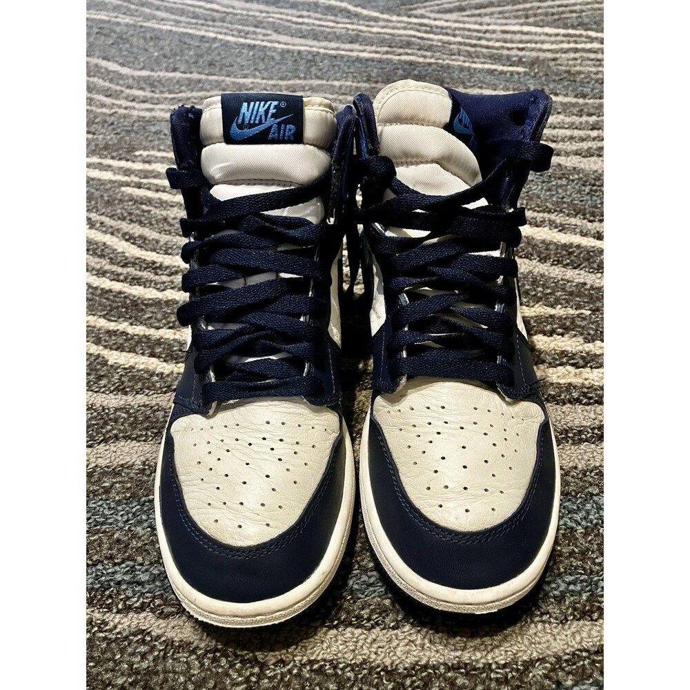 Nike Air Jordan 1 Retro High OG University Blue Boy’s Size 6 High Top Sneakers